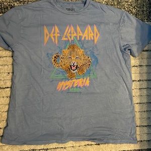 Def Leppard band T